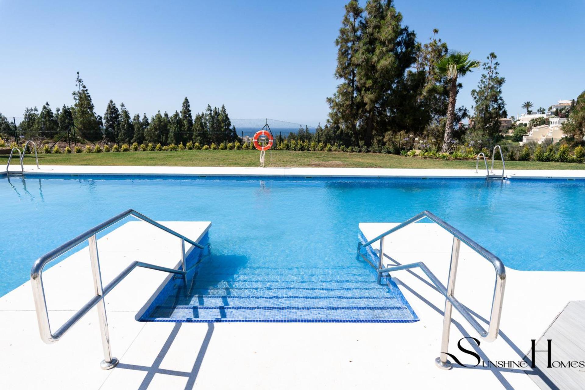 Luxury 2 Bedroom Apartment, Pools, Sauna, Gym & More MIJAS COSTA Exterior foto